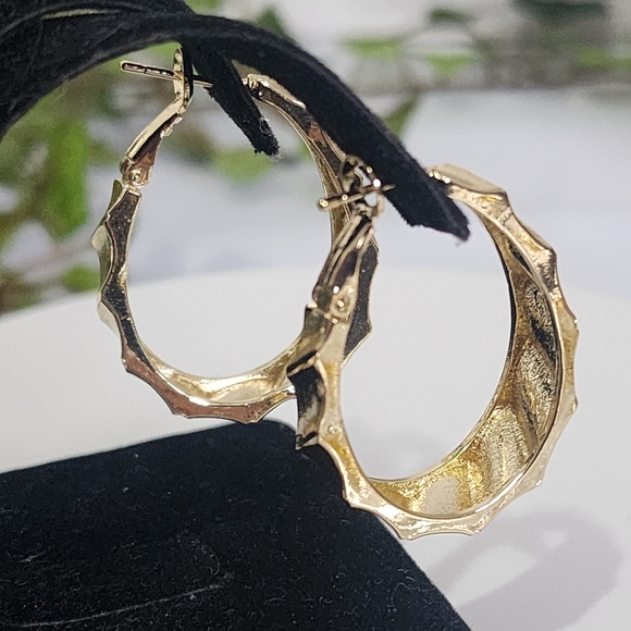 18k Gold Filled Chunky Oval Hoop Earrings New - Picture 6 of 8